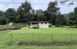 150 HUNTER ADN, NAOMA, WV 25140