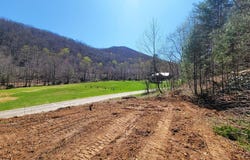 300 Shining Rock Dr, Canton, NC 28716