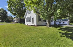 110 S Walnut Street, Lithopolis, OH 43136
