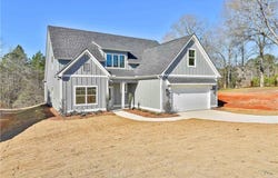 868 Asheton Drive, Opelika, AL 36801