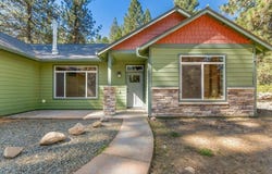 133 Old Stage Loop, Weed, CA 96067-2241