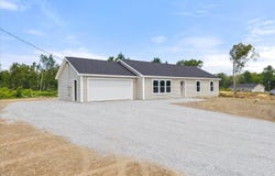9 Blue Sky Drive, Levant, ME 04456