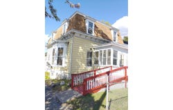 24 Bay St., Springfield, MA 01109