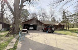 616 N 2nd Avenue, Piggott, AR 72454