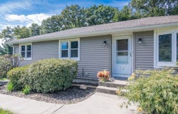 12 Linda Dr, Westfield, MA 01085