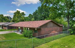 680 E German Lane, Conway, AR 72032