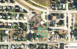 307 & 309 N Edna Street, Valentine, NE 69201