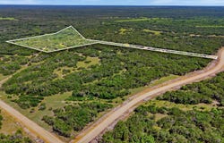 8715 FM 1796, Dhanis, TX 78850
