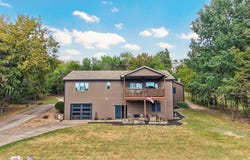 313 Lakefront Circle, Kimberling City, MO 65686