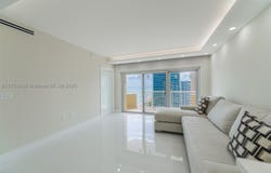 1950 S Ocean Dr, Hallandale Beach, FL 33009