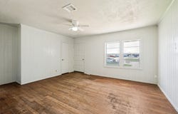 1814 Refinery Road, Gainesville, TX 76240