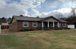 2209 Bower Dr, Florence, AL 35630