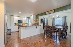 414 N 3RD Pl, Kalama, WA 98625