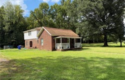 829 Hosier Road, Suffolk, VA 23434