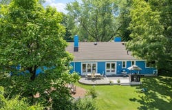 27 Oak Ave, Lunenburg, MA 01462
