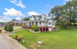 221 Hogan Drive, Harrison, AR 72601