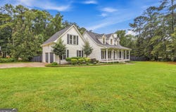 1025 Crown Corners Drive, Mcdonough, GA 30253
