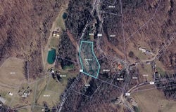 Wyatt Road, Mannington, WV 26582