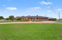 633 E Benton Avenue, Sayre, OK 73662