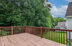 172 Summerfield Gardens, Shelton, CT 06484