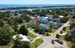 213 Elm Street, Beaufort, NC 28516