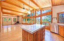 5424 LITTLE RIVER Rd, Glide, OR 97443