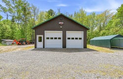 5 Hansen Lane, Roxbury, ME 04275