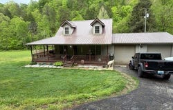 1021 Ky Rt. 689, Volga, KY 41266