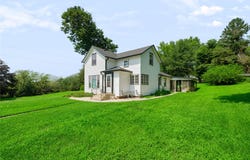 323 1st Street, Kellogg, IA 50135