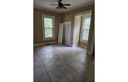 2129 N 5th ave., LAUREL, MS 39440