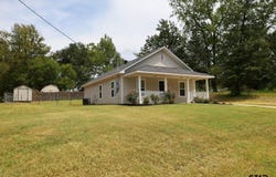 129 Dr MLK JR Dr, Gladewater, TX 75647