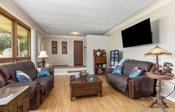 230 Creekview Drive, Battle Creek, MI 49037
