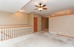 1107 E Adams St, Washington, IA 52353