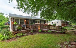 424 Lower Grassy Branch Road, Asheville, NC 28805