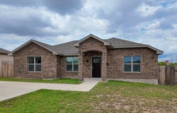 3485 Nicole St, Eagle Pass, TX 78852