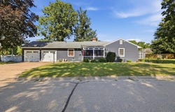 1000 Brewster Ave, Beloit, WI 53511