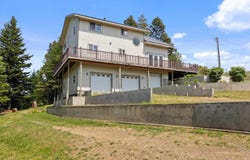 6379 Lewis Peak Road, Waitsburg, WA 99361