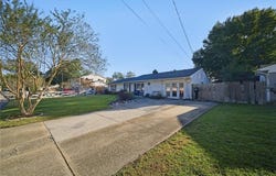422 Barcelona Lane, Virginia Beach, VA 23452