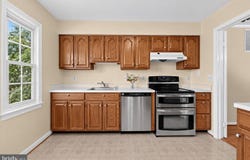 12517 MANCHESTER Way, WOODBRIDGE, VA 22192