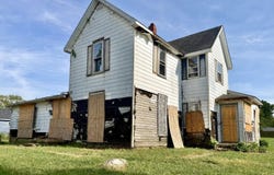 321 W 22nd Street, Anderson, IN 46016