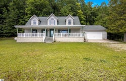 16043 Wagner Road, Empire, MI 49630