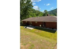 162 Johnson road, McDowell, KY 41647
