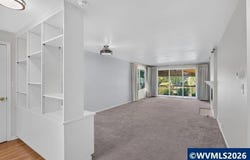 1223 Karen Wy NW, Salem, OR 97304