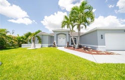 3302 SE 11th Ave lot: 36, CAPE CORAL, FL 33904