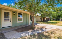 15100 Norvell St, Lytle, TX 78052