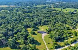 2064 County Road 2230, Moberly, MO 65270