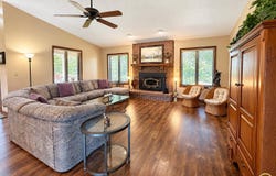 6221 Ridgeview DR, Ozawkie, KS 66070