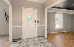 8533 Hall Street, Lenexa, KS 66216