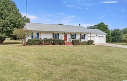148 LELIA DRIVE, WARRIOR, AL 35180