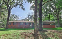 2711 Wood Street, Jonesboro, AR 72401